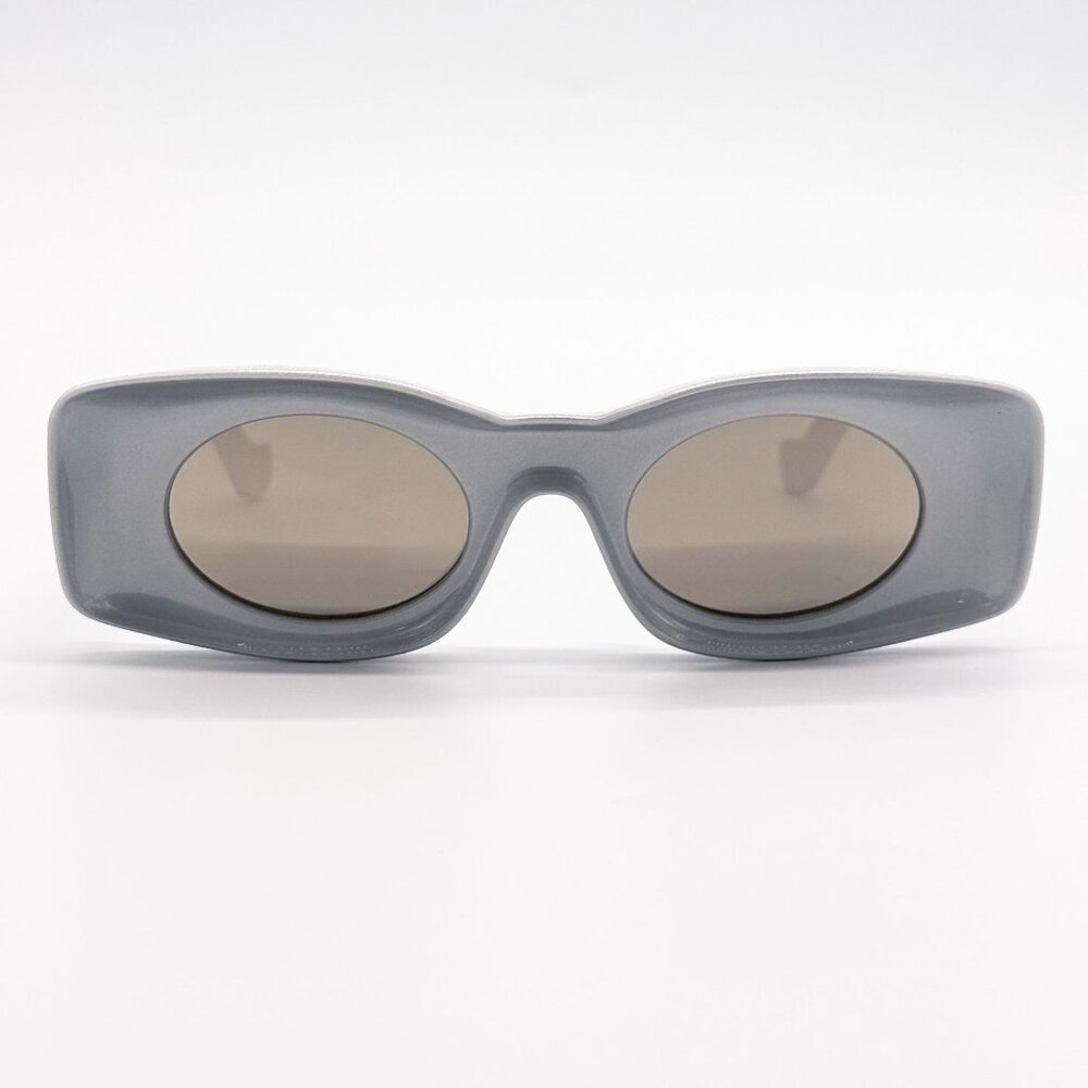 NEW LOEWE SUNGLASSES LW40033I 24C SILVER UNISEX EYEWEAR - Picture 4 of 10